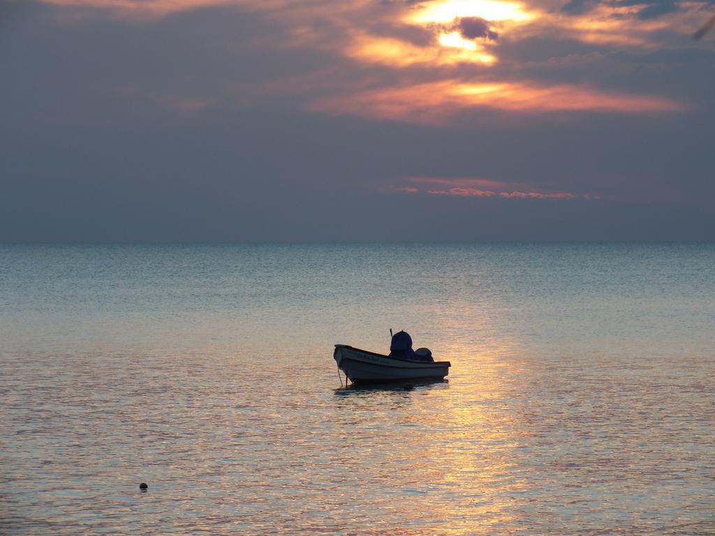 C&N Kho Khao Beach Resort - Sha Plus Koh Kho Khao Island Экстерьер фото